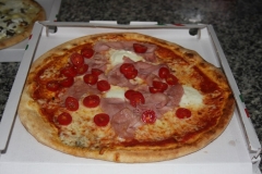 pizza pomodorini